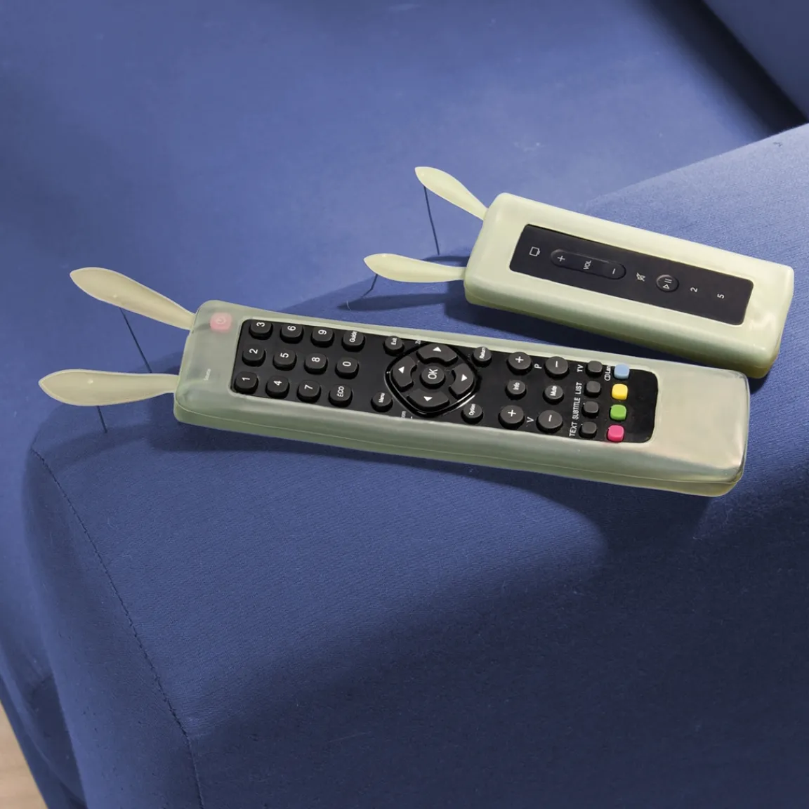 Tempsl 2 housses télécommandes phosphorescentes