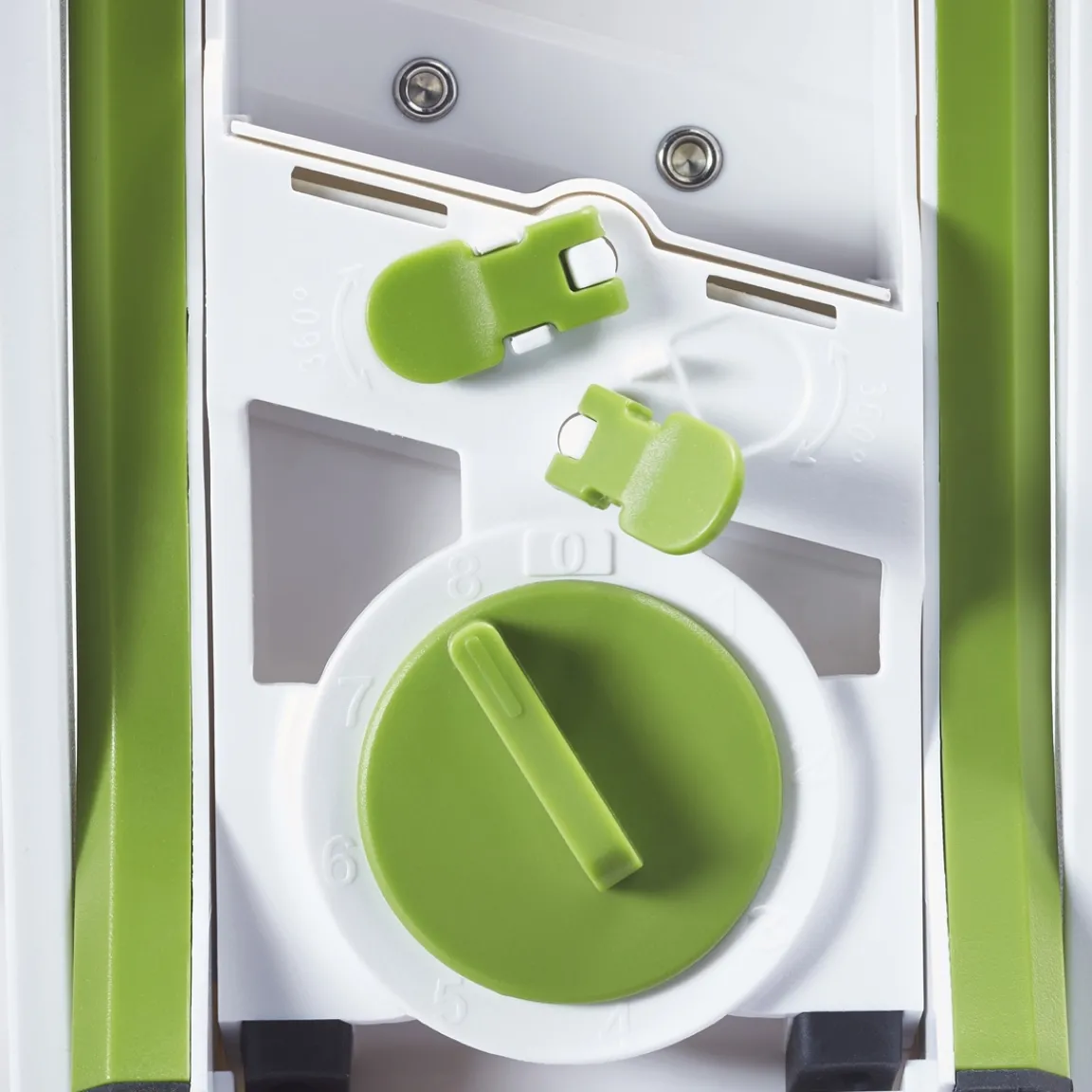 Sale Tempsl Mandoline à poussoir