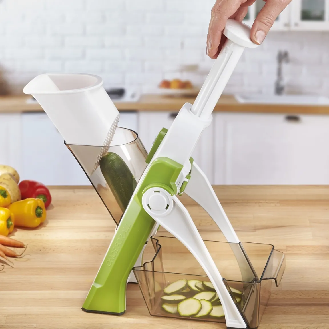 Sale Tempsl Mandoline à poussoir