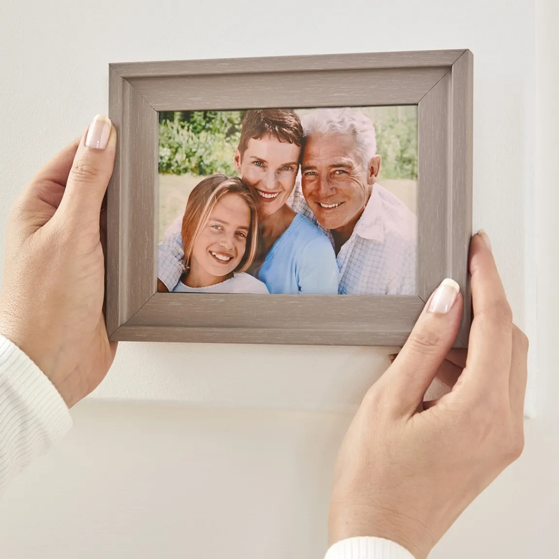 Sale Tempsl Pâte à coller précoupée 60 pièces