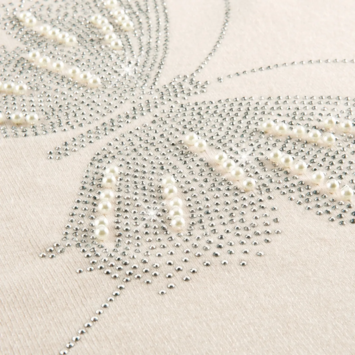 Tempsl Pull papillon strass et perles écru